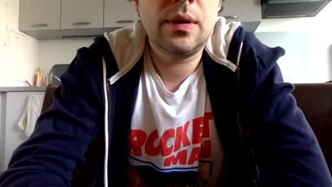 joinmetoparis online show from 03-09-25, 01:37