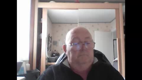 jojo60000529566 online show from 06-08-26, 07:53