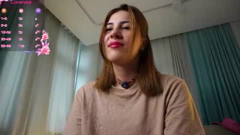 Snapshot of jojojoannaa chatting on 06-27-26, 01:54 Aurora online show from 06-27-26, 01:54