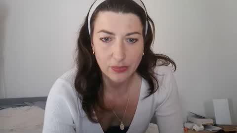 jolie_cam online show from 04-10-26, 09:25