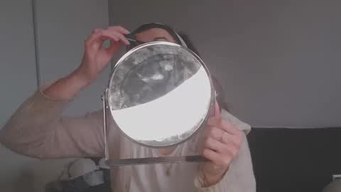 jolie_cam online show from 04-15-26, 07:59