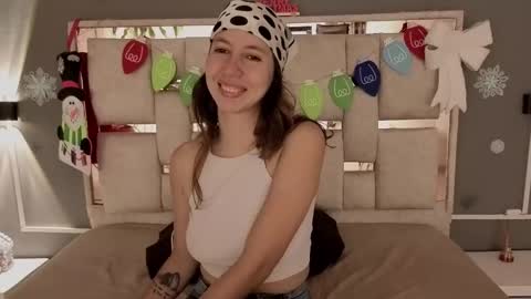 jolie_lov online show from 11-29-25, 01:36