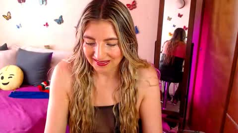 Jolie Mature online show from 11-15-25, 07:10