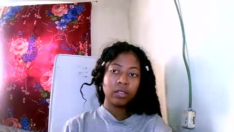 Snapshot of joliekah27 chatting on 01-27-25, 04:09 joliekah27 online show from 01-27-25, 04:09