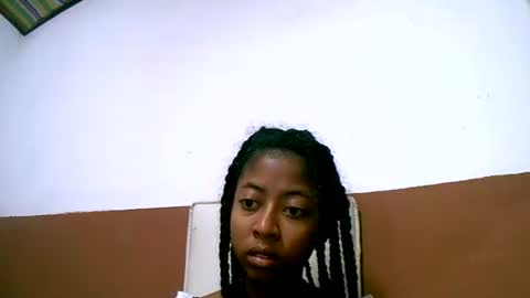 Snapshot of joliekah27 chatting on 02-04-25, 01:34 joliekah27 online show from 02-04-25, 01:34