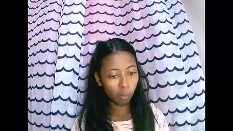 Snapshot of joliekah27 chatting on 09-12-25, 08:14 joliekah27 online show from 09-12-25, 08:14