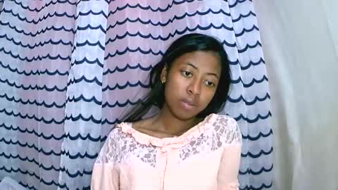 Snapshot of joliekah27 chatting on 09-13-25, 09:09 joliekah27 online show from 09-13-25, 09:09