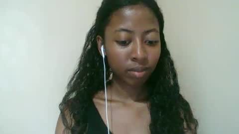 joliekah27 online show from 03-24-26, 11:48