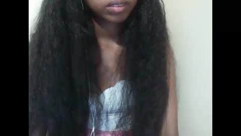 joliekah27 online show from 04-04-26, 08:17