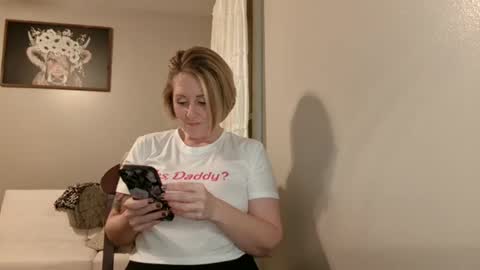 Snapshot of joliexx41 chatting on 01-03-25, 02:21 Jolie online show from 01-03-25, 02:21