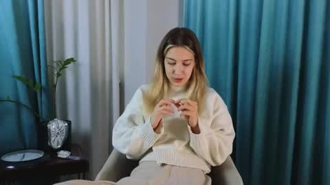 Viola online show from 09-19-25, 11:55