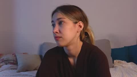 Viola online show from 10-11-25, 11:09