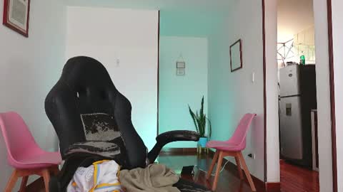Snapshot of jon_bukowski chatting on 06-13-26, 05:55 Jon online show from 06-13-26, 05:55