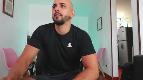 Snapshot of jon_bukowski chatting on 06-14-26, 05:59 Jon online show from 06-14-26, 05:59