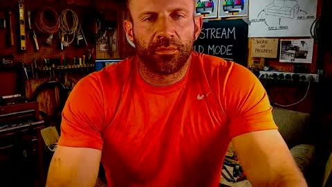 Snapshot of jonariesxxx chatting on 05-27-26, 07:11 Jon Aries online show from 05-27-26, 07:11