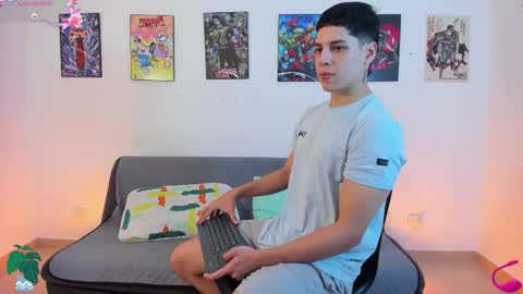 Instagram jonathanfit14 online show from 11-21-25, 10:52