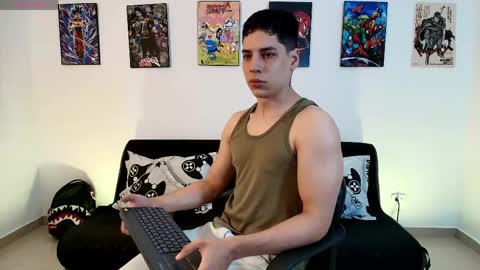 Snapshot of jonathanjoestar_ chatting on 04-20-26, 11:17 Instagram jonathanfit14 online show from 04-20-26, 11:17
