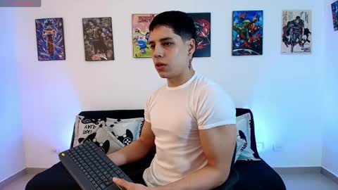 Snapshot of jonathanjoestar_ chatting on 04-28-26, 11:21 Instagram jonathanfit14 online show from 04-28-26, 11:21