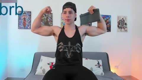 Snapshot of jonathanjoestar_ chatting on 05-06-26, 10:26 Instagram jonathanfit14 online show from 05-06-26, 10:26