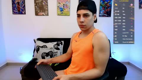 Snapshot of jonathanjoestar_ chatting on 05-26-26, 10:17 Instagram jonathanfit14 online show from 05-26-26, 10:17