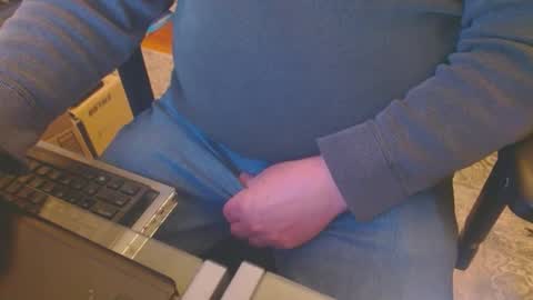 joncpics online show from 03-01-25, 01:00