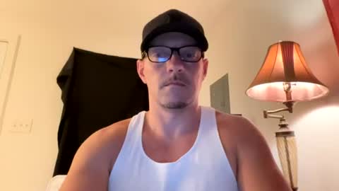 Snapshot of jonesmc629844216 chatting on 06-14-26, 04:14 jonesmc629844216 online show from 06-14-26, 04:14