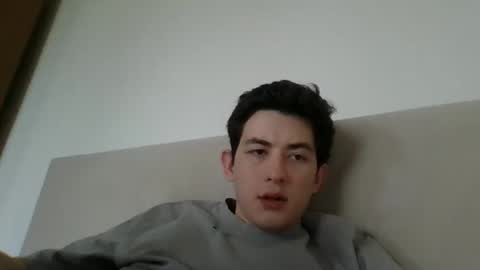 Snapshot of jonhy_merlin chatting on 05-27-26, 01:41 jonhy_merlin online show from 05-27-26, 01:41