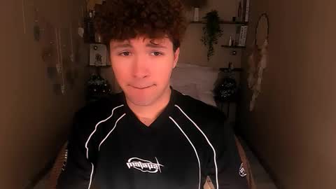 Snapshot of jonny_dark chatting on 12-17-25, 09:15 Jonny online show from 12-17-25, 09:15