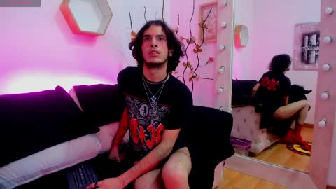 Snapshot of jonny_gilbert chatting on 04-01-26, 03:09 jonny_gilbert online show from 04-01-26, 03:09