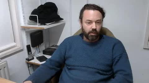 jonnyb9876 online show from 12-15-25, 05:06