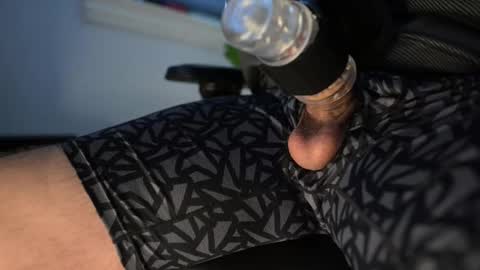 Snapshot of jonnydawg69 chatting on 09-28-25, 09:09 Jonny online show from 09-28-25, 09:09