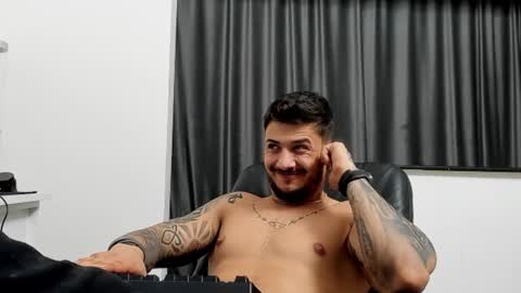 Snapshot of jonnyporn1 chatting on 02-01-25, 11:27 jonnyporn1 online show from 02-01-25, 11:27