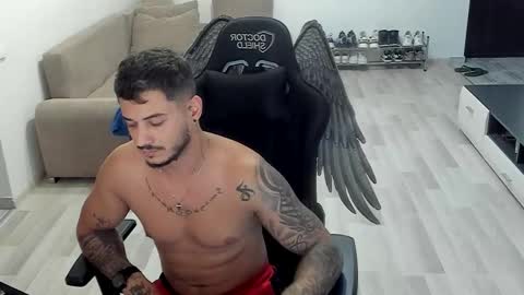 Snapshot of jonnyporn1 chatting on 09-17-25, 11:12 jonnyporn1 online show from 09-17-25, 11:12