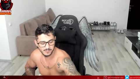 Snapshot of jonnyporn1 chatting on 09-19-25, 09:32 jonnyporn1 online show from 09-19-25, 09:32