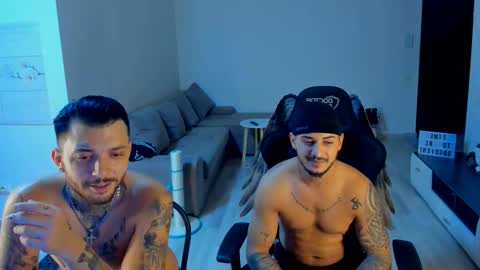 jonnyporn1 online show from 11-12-25, 10:52