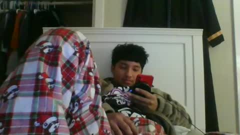 Snapshot of jono100275976 chatting on 01-22-25, 06:10 Joko online show from 01-22-25, 06:10