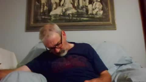 Snapshot of jony_five chatting on 06-18-26, 02:34 Jon online show from 06-18-26, 02:34