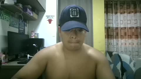 jordan281995 online show from 02-01-26, 04:44