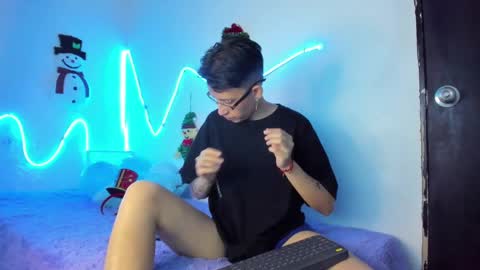 Snapshot of jordan__05 chatting on 12-12-24, 09:15 Jordan online show from 12-12-24, 09:15