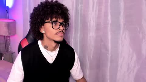 Snapshot of jordan_love7 chatting on 04-18-26, 12:42 jordan online show from 04-18-26, 12:42