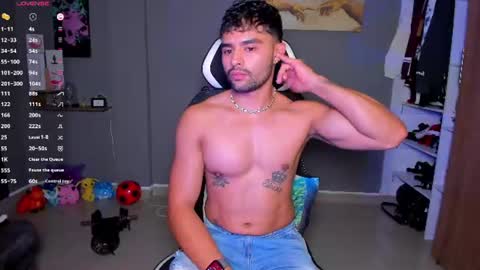 Snapshot of jordanrossie chatting on 06-26-26, 01:43 JordanRossie online show from 06-26-26, 01:43