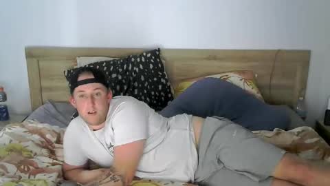 Snapshot of jorddiickzilla chatting on 10-28-25, 03:10 jorddiickzilla online show from 10-28-25, 03:10