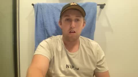 Snapshot of jorddiickzilla chatting on 11-10-25, 04:44 jorddiickzilla online show from 11-10-25, 04:44