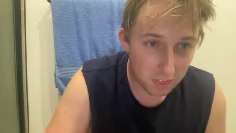 Snapshot of jorddiickzilla chatting on 11-17-25, 04:29 jorddiickzilla online show from 11-17-25, 04:29