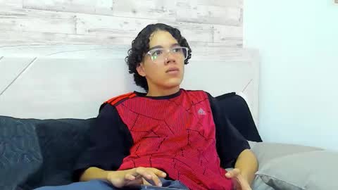 Snapshot of jordi_cooper chatting on 02-13-26, 03:24 Jordi online show from 02-13-26, 03:24