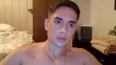 Snapshot of jorge124345 chatting on 08-09-26, 12:23 Babyface online show from 08-09-26, 12:23