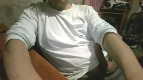 Snapshot of jorgefire0001 chatting on 09-26-25, 04:38 jorgefire0001 online show from 09-26-25, 04:38