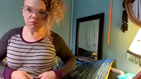 Snapshot of jorjina_x_mckie chatting on 01-11-25, 09:26 jorjina_x_mckie online show from 01-11-25, 09:26