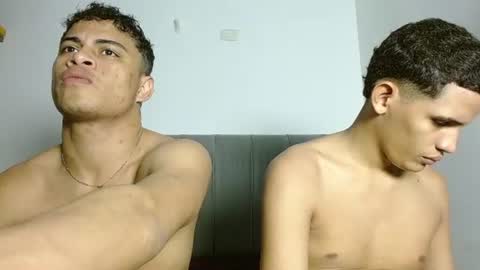 Snapshot of jose_and_daniel chatting on 07-07-26, 04:37 JOSE AND DANIEL online show from 07-07-26, 04:37