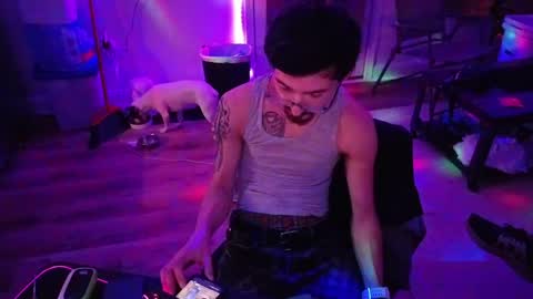 Snapshot of josefturner1 chatting on 04-20-26, 04:37 Josef online show from 04-20-26, 04:37